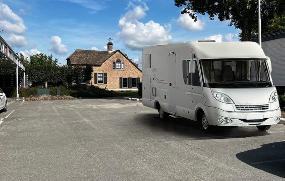 overnachten-met-de-camper-sauna-centre-du-lac-pijnacker-zoetermeer